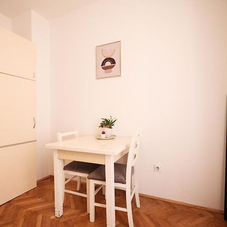 Cozy Studio Apartments In City Centar Stosija Задар Экстерьер фото
